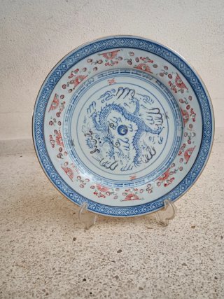 Prato decorativo dragão azul e branco