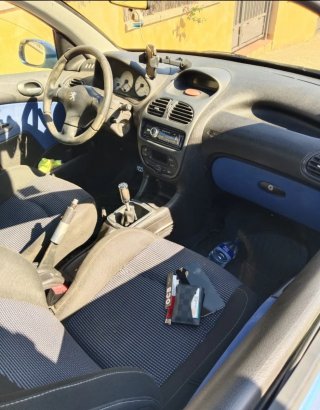 Peugeot 206 2002