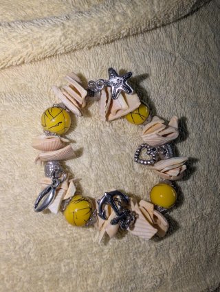 Pulsera conchas y abalorios náuticos