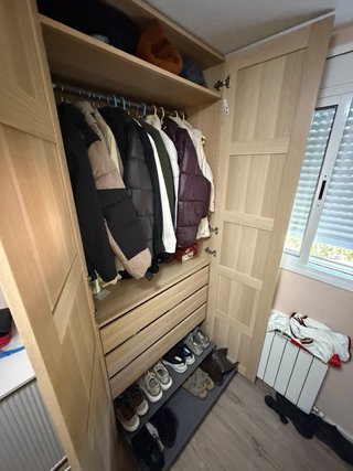 Armario de madera Ikea