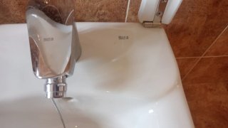 Bidé Roca Blanco Completo con Tapa y Grifo
