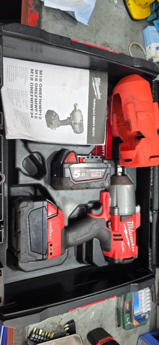Pistola Impacto Milwaukee Fuel 1/2 M18