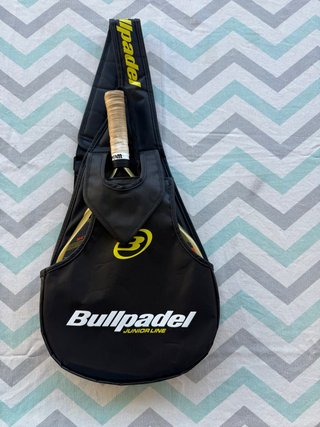 Pala de pádel Bullpadel Junior Line