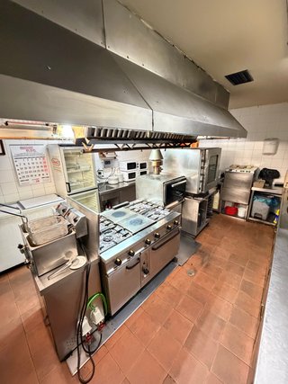 Traspaso Bar Restaurante en funcionamiento