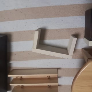 Muebles miniatura para casa de muñecas