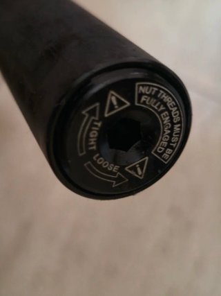Tija con amortiguación regulable diámetro 27 mm