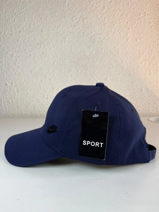 Gorra Nike Azul Marino (Con etiqueta)