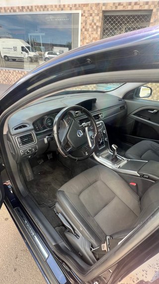 Volvo V70 2015