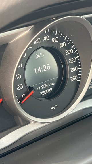 Volvo V70 2015