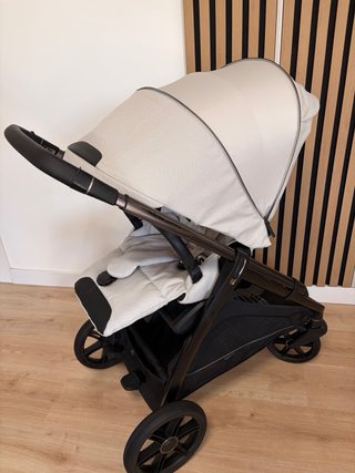 Inglesina Aptica 2025 Beige - IMPECABLE