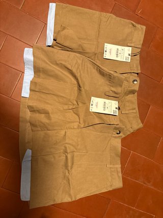 Falda Zara Talla M/L