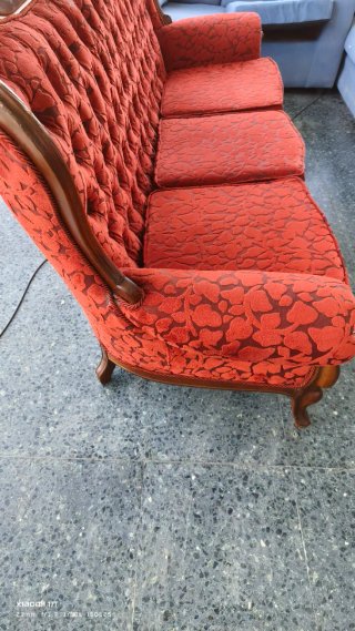 Conjunto Sofá y Sillones Clásico Rojo