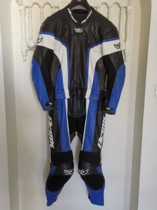 Mono de moto Berik