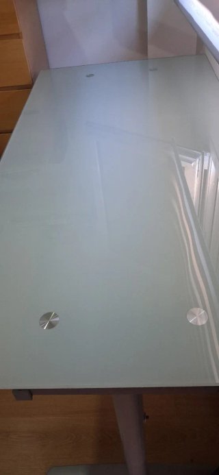 Tavolo da scrivania in vetro bianco infrangibile