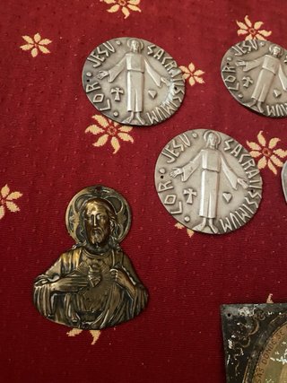 Lote Chapas Religiosas Sagrado Corazón Jesús