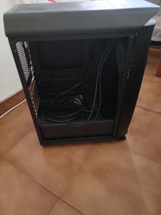 Caja PC Negra