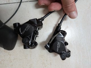Grupo Shimano 105 Di2 12v