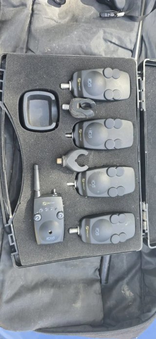 Equipo Carpfishing: Alarmas, Carretes y Cañas