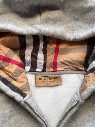 Sudadera Burberry Gris con Capucha