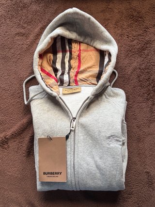 Sudadera Burberry Gris con Capucha