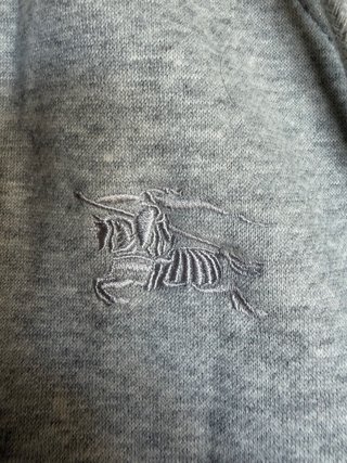 Sudadera Burberry Gris con Capucha