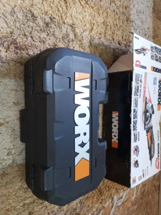 Mini sierra circular WORX