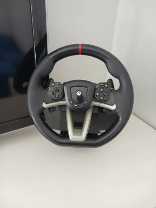 Volante y pedales Thrustmaster Xbox One Hori