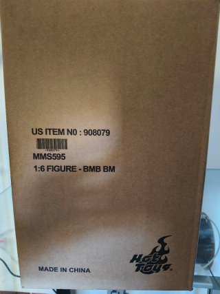 Hot Toys Batman Begins 1/6 Figura