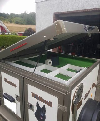 Remolque isotermo de perros