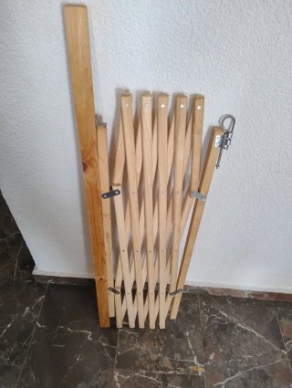 Valla seguridad madera extensible