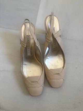 Pura Lopez Talla 38 Beige