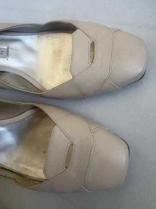 Pura Lopez Talla 38 Beige
