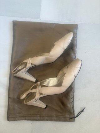 Pura Lopez Talla 38 Beige