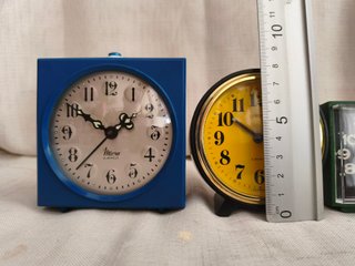 Lote 3 despertadores: 1 Micro azul, 2 Europa