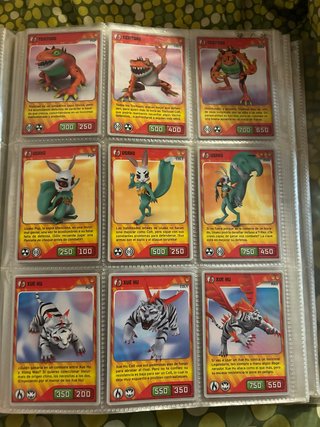 Colección Invizimals 2013