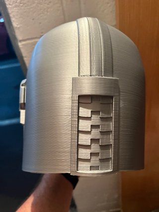 Casco infantil Mandaloriano impreso 3D sin pintar