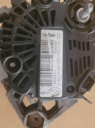 Alternador Renault Megane 1.5 DCI 8200667608-A
