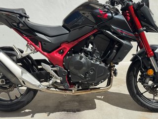 Honda CB 750 Hornet 2023