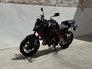 Honda CB 750 Hornet 2023