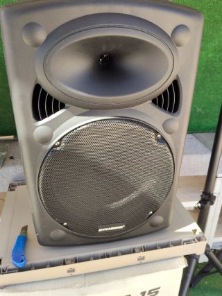 Altavoz Dynasonic 15 autoamplificado a batería