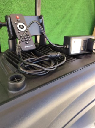 Altavoz Dynasonic 15 autoamplificado a batería