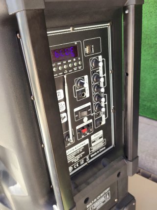 Altavoz Dynasonic 15 autoamplificado a batería