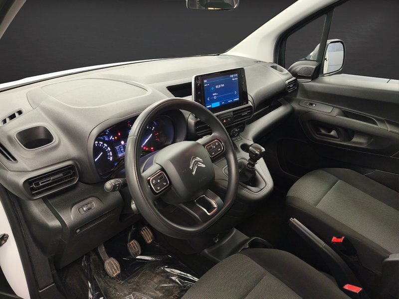 Citroën Berlingo 2023, foto 10
