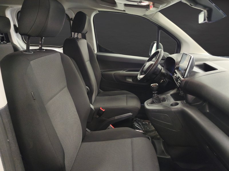 Citroën Berlingo 2023, foto 12