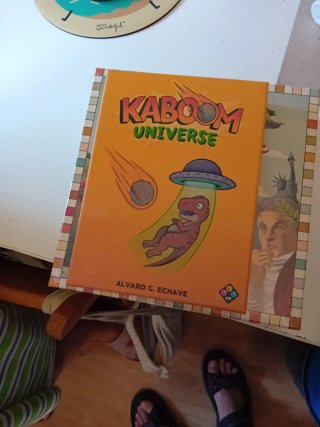 Literatour y kaboom universe