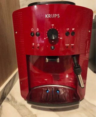 Cafetera Krups Roja