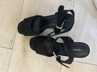Sandalias Bershka tacón Sólo Tenerife !