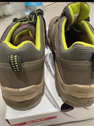Zapatos de seguridad Perf ESD Marrón/Gris