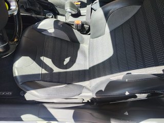 Peugeot 2008 1.6BlueHdi Allure 120cv dic 2017