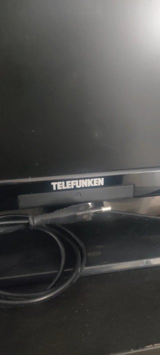 Televisión Telefunken Negra